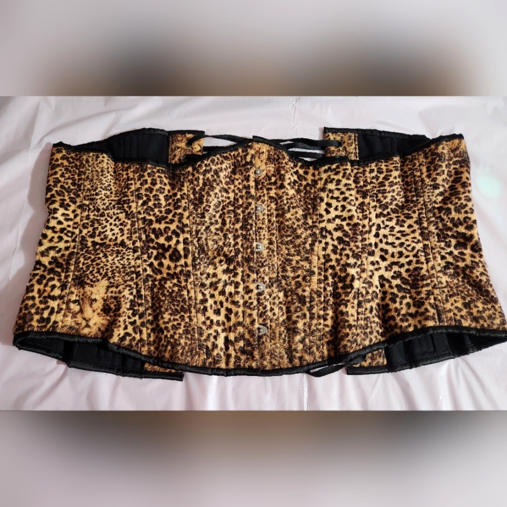 Timeless Trends Steel Boned Velvet Leopard 34 Inch Corset Slim Silouette